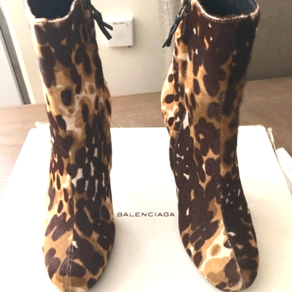 BALENCIAGA Leopard Ponyhair AnkleBoots Retail $945 - Picture 13 of 13